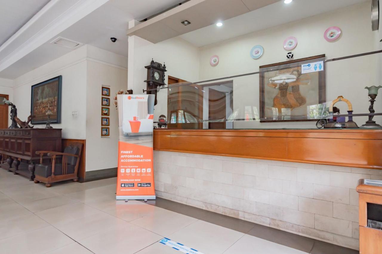 Reddoorz Near Institut Teknologi Bandung 2 Ξενοδοχείο Εξωτερικό φωτογραφία