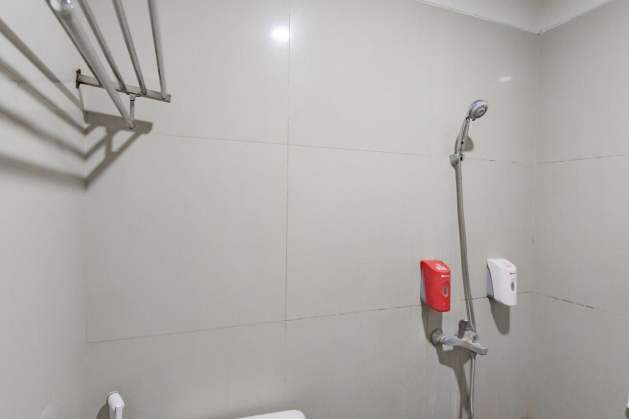 Reddoorz Near Institut Teknologi Bandung 2 Ξενοδοχείο Δωμάτιο φωτογραφία