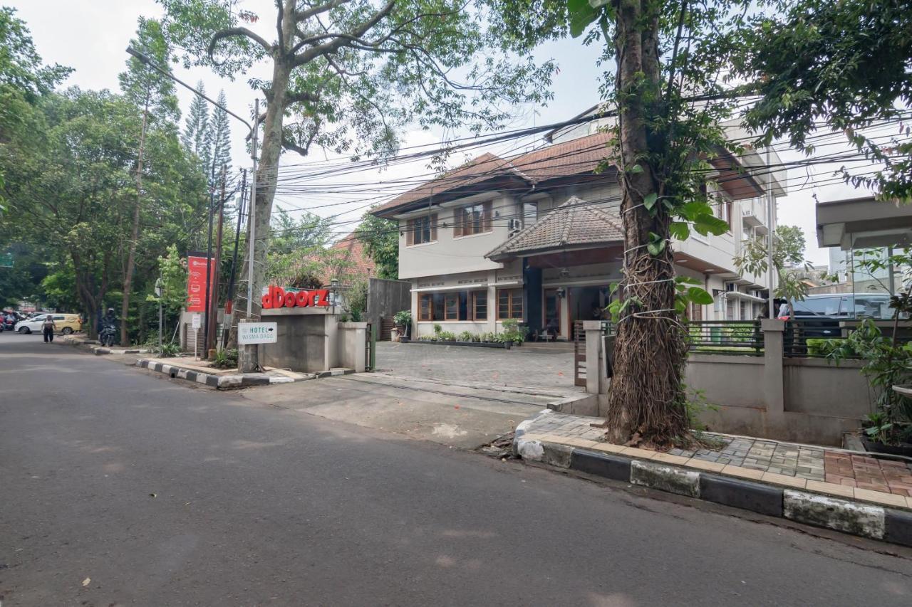 Reddoorz Near Institut Teknologi Bandung 2 Ξενοδοχείο Εξωτερικό φωτογραφία