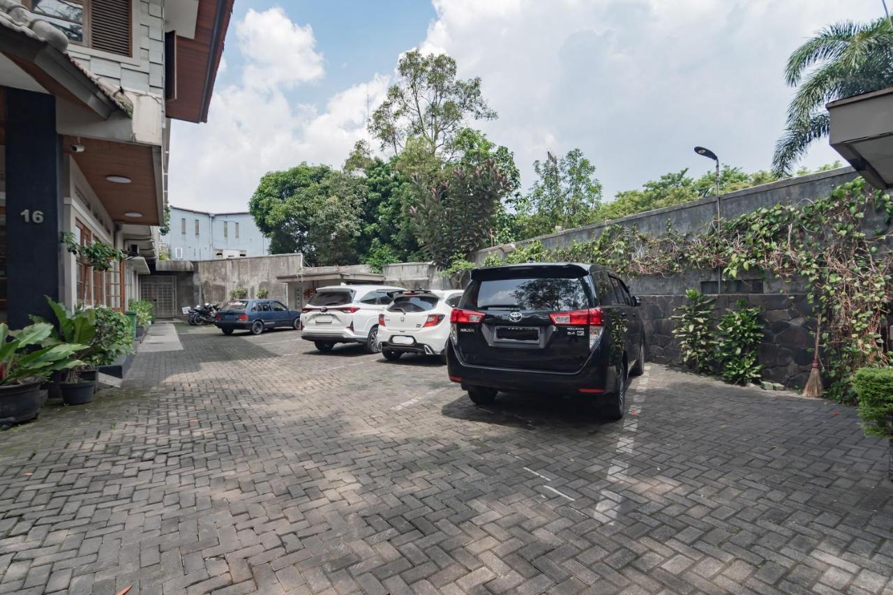 Reddoorz Near Institut Teknologi Bandung 2 Ξενοδοχείο Εξωτερικό φωτογραφία