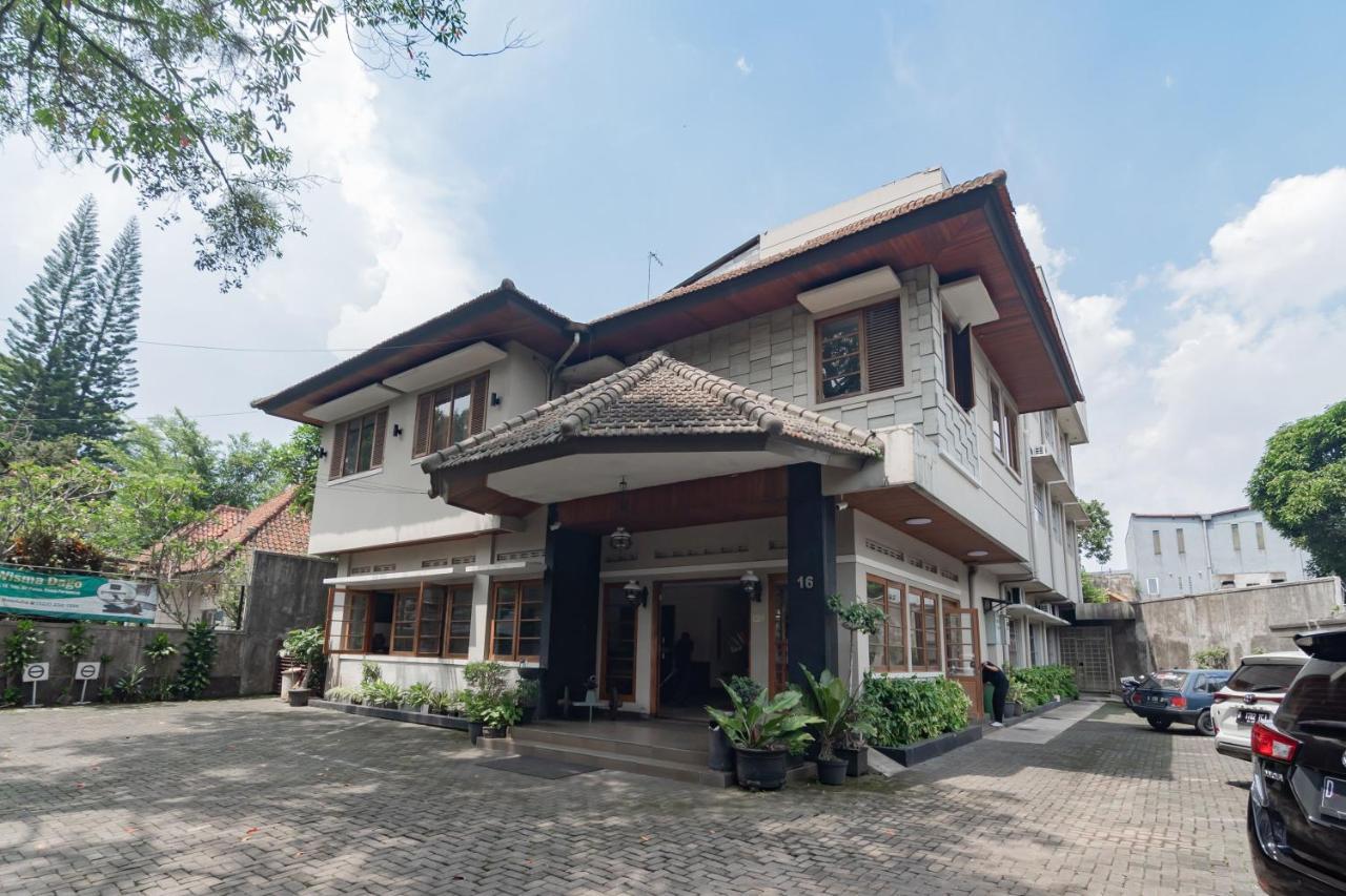 Reddoorz Near Institut Teknologi Bandung 2 Ξενοδοχείο Εξωτερικό φωτογραφία